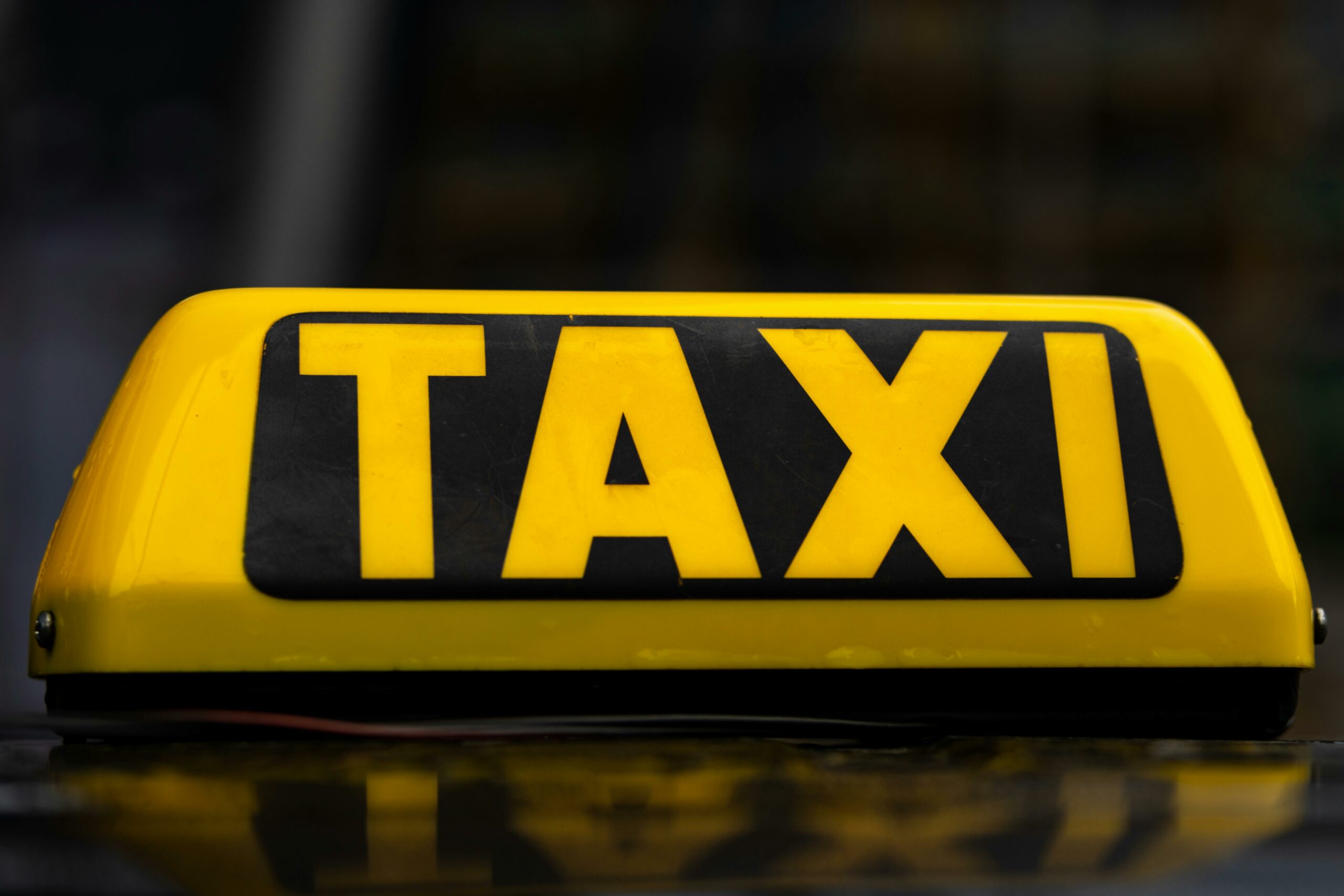 NIGHT TAXI